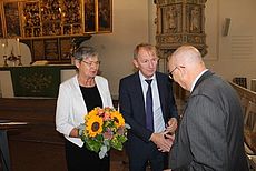 Dr. Gerhard Stauch mit seiner Frau und Harm-Uwe Weber