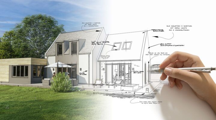 Visualisierung eines modernen Einfamilienhauses mit Anbau und Garten: Links ist das fertiggestellte Haus in 3D-Ansicht zu sehen, rechts geht die Darstellung in eine architektonische Skizze mit Maßangaben und handschriftlichen Notizen über. Im Vordergrund hält eine Hand einen Stift und ergänzt Details an der Bauzeichnung.