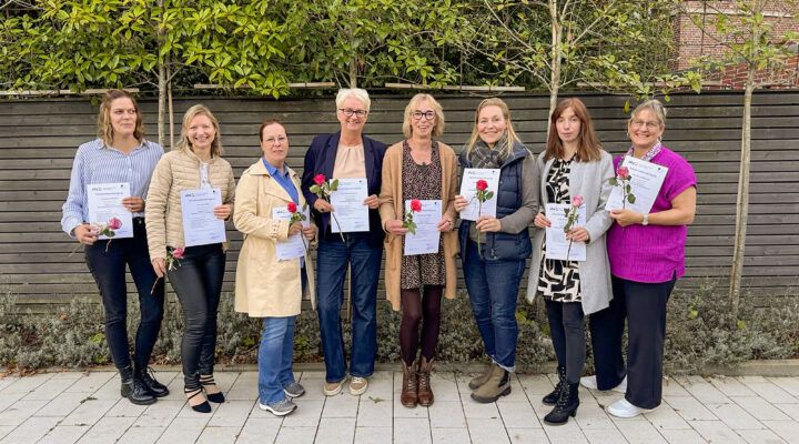 Gruppenbild der neuen Familienlotsen 2025